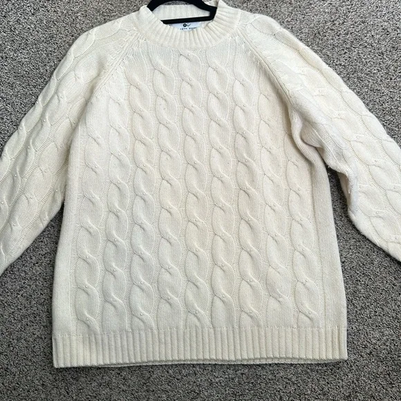 SAKS FIFTH AVENUE ivory lamb wool angora rabbit hair cable knit sweater size M - Picture 8 of 11
